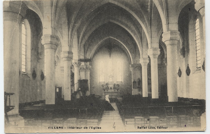DL022-intérieur église