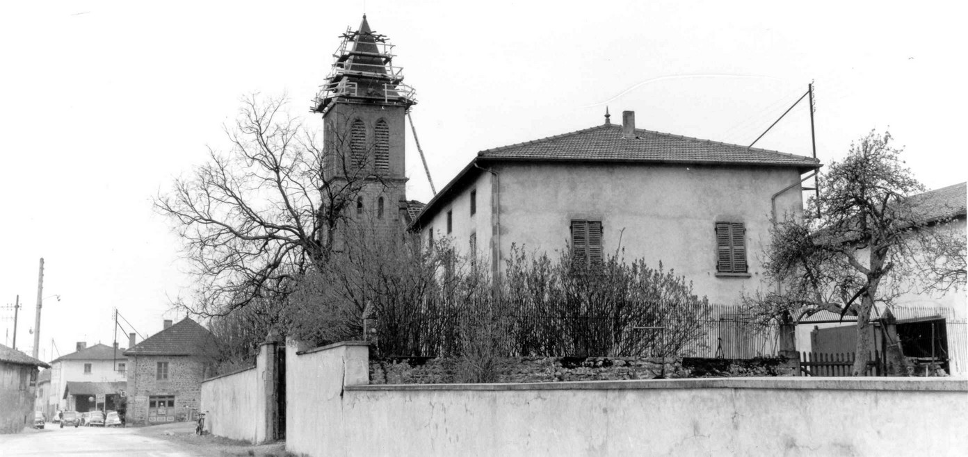 EG008-1968 - Réfection du clocher de Villers